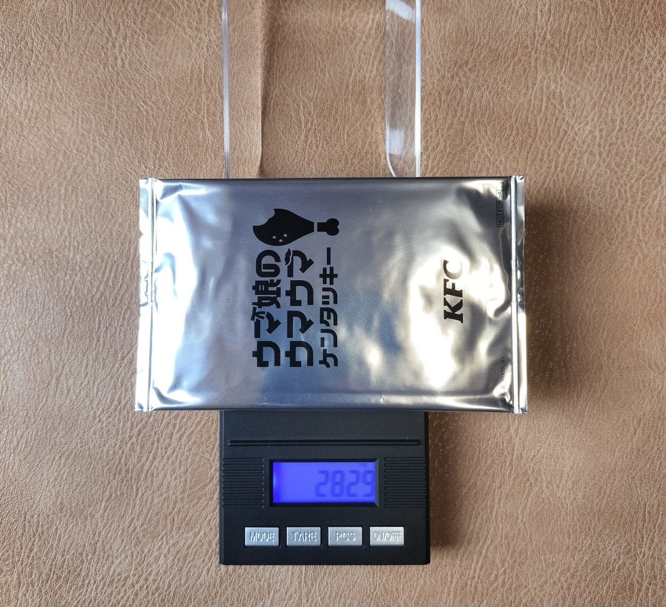 コラボカード ウマ娘のウマウマケンタッキーコラボ 2.829g