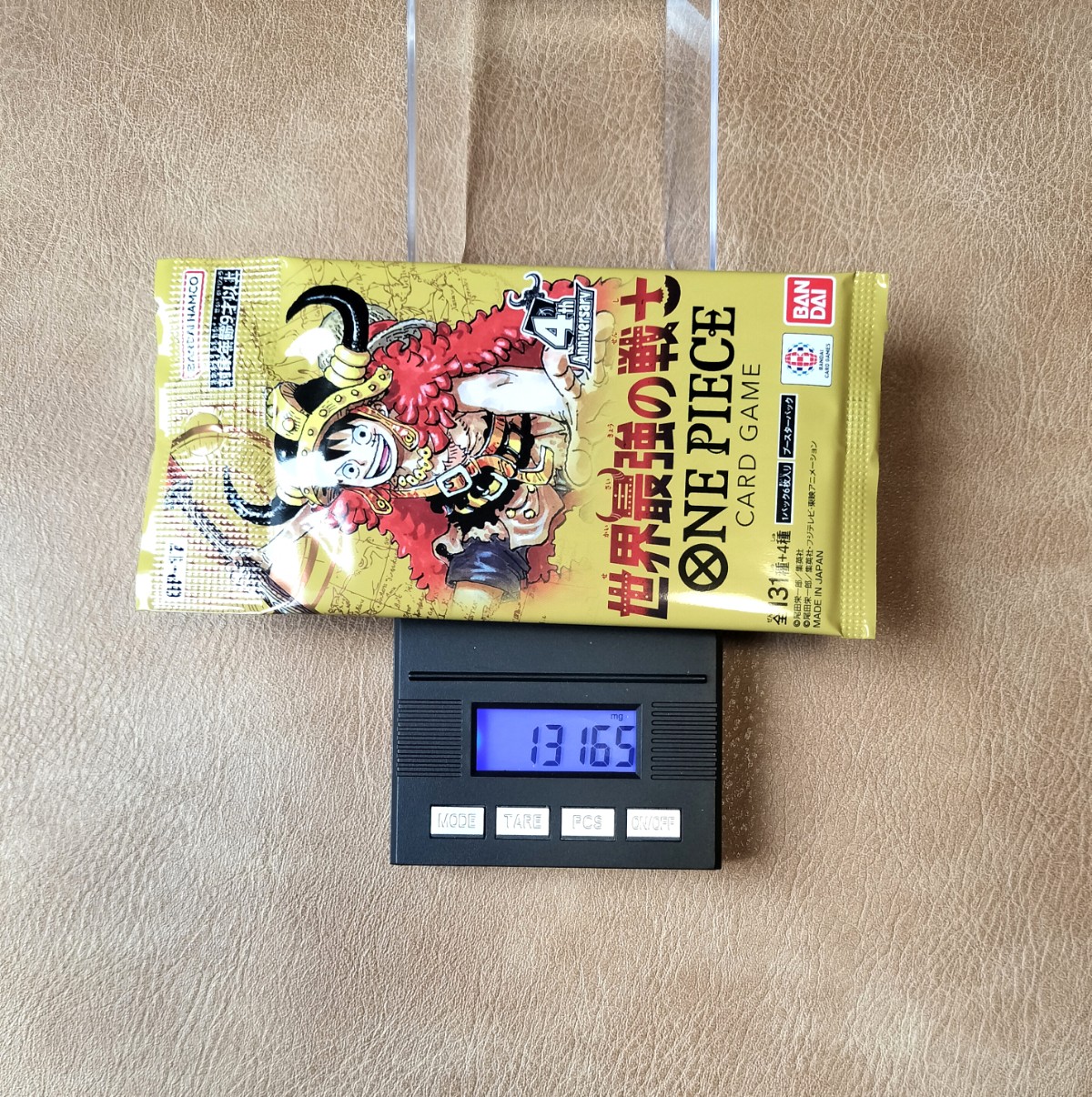 ワンピースカード 世界最強の戦士 13.165g