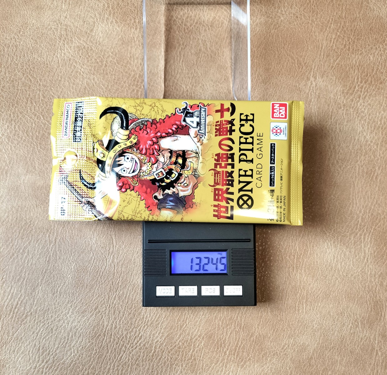 ワンピースカード 世界最強の戦士 13.245g