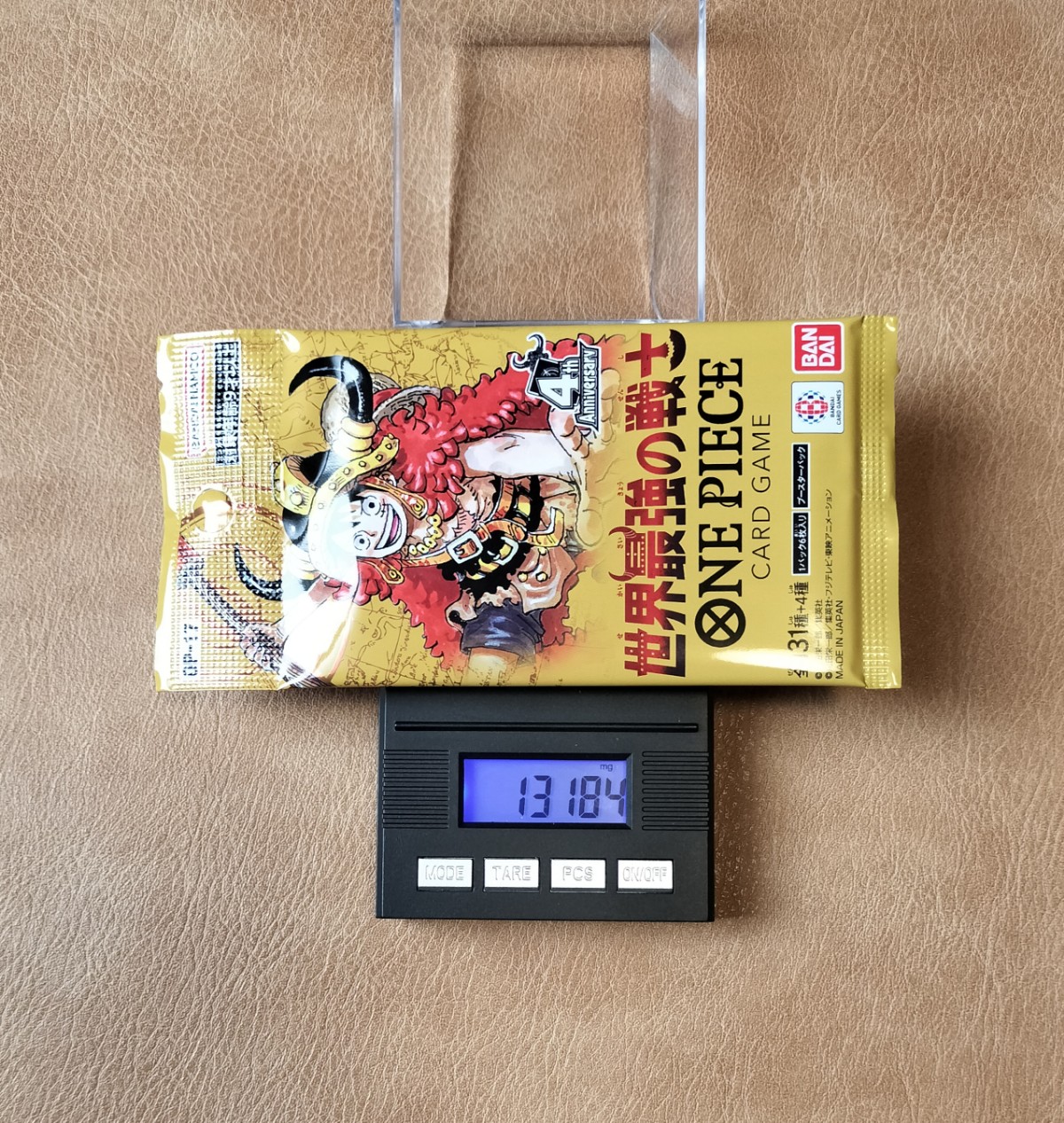 ワンピースカード 世界最強の戦士 13.184g