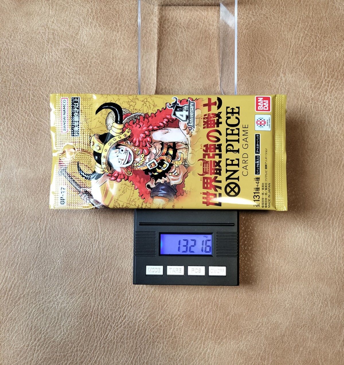 ワンピースカード 世界最強の戦士 13.216g