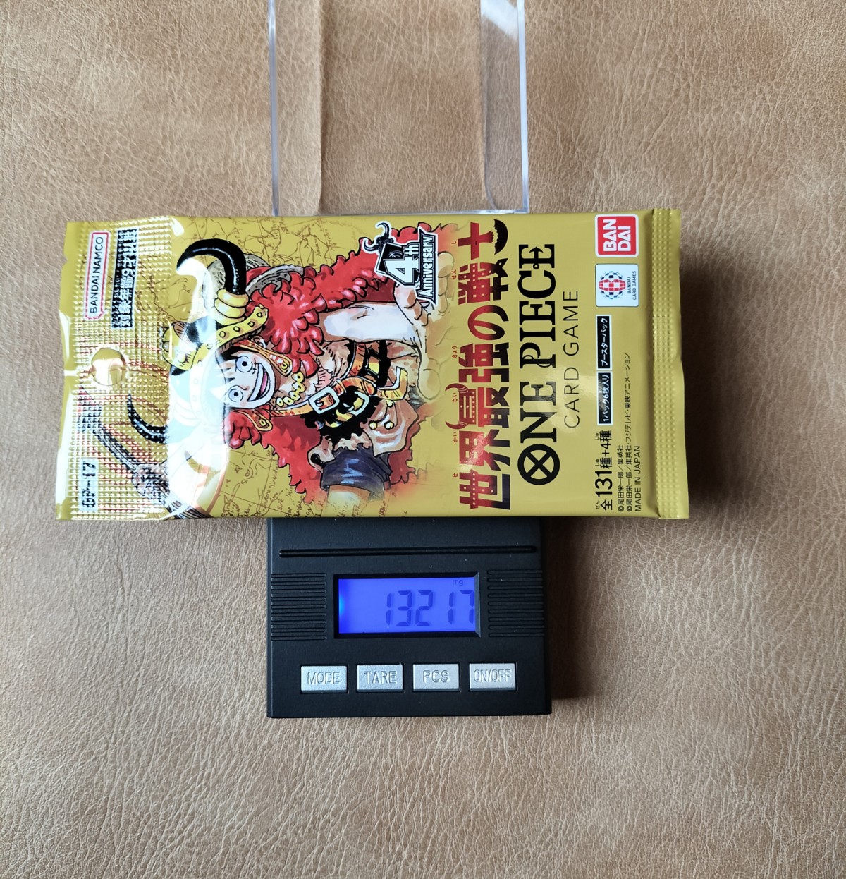 ワンピースカード 世界最強の戦士 13.217g